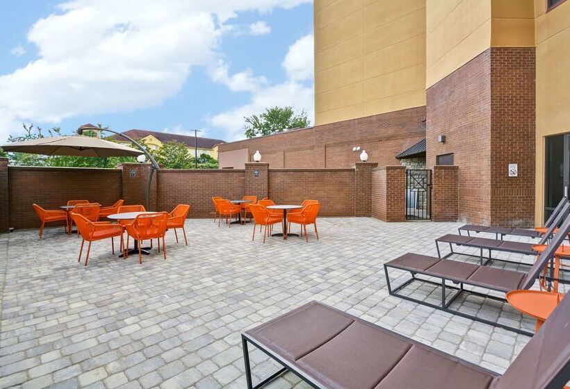 Embassy Suites Hotel Charlotte