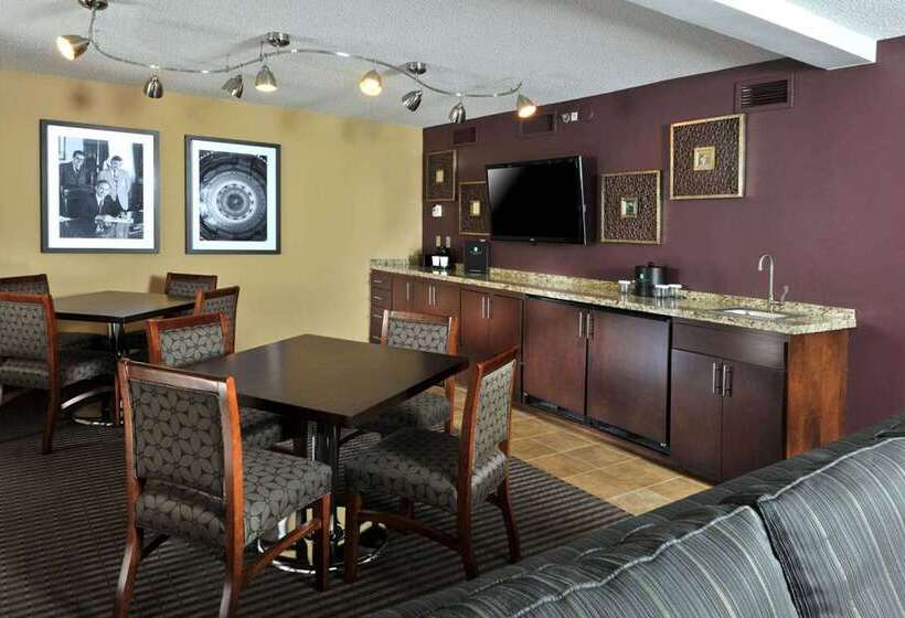 Embassy Suites Hotel Des Moines Downtown