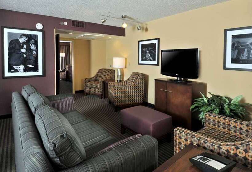 Embassy Suites Hotel Des Moines Downtown