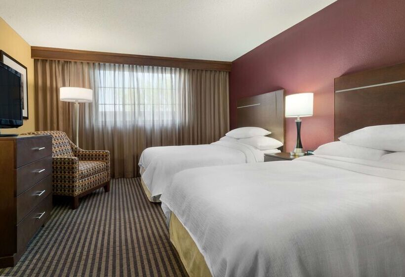 Embassy Suites Hotel Des Moines Downtown