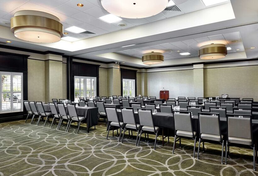 호텔 Embassy Suites By Hilton Fort Lauderdale 17th Street