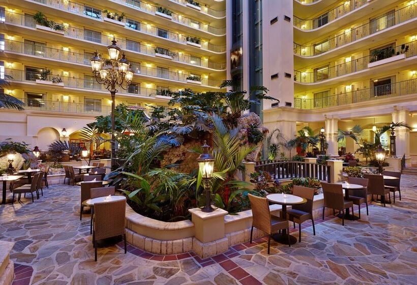 هتل Embassy Suites By Hilton Fort Lauderdale 17th Street