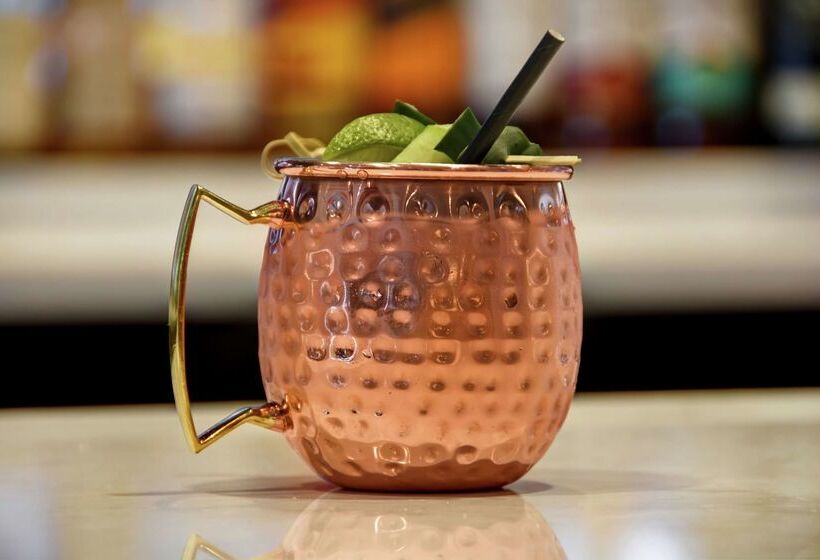 בית מלון כפרי Embassy Suites By Hilton Omaha Downtown Old Market