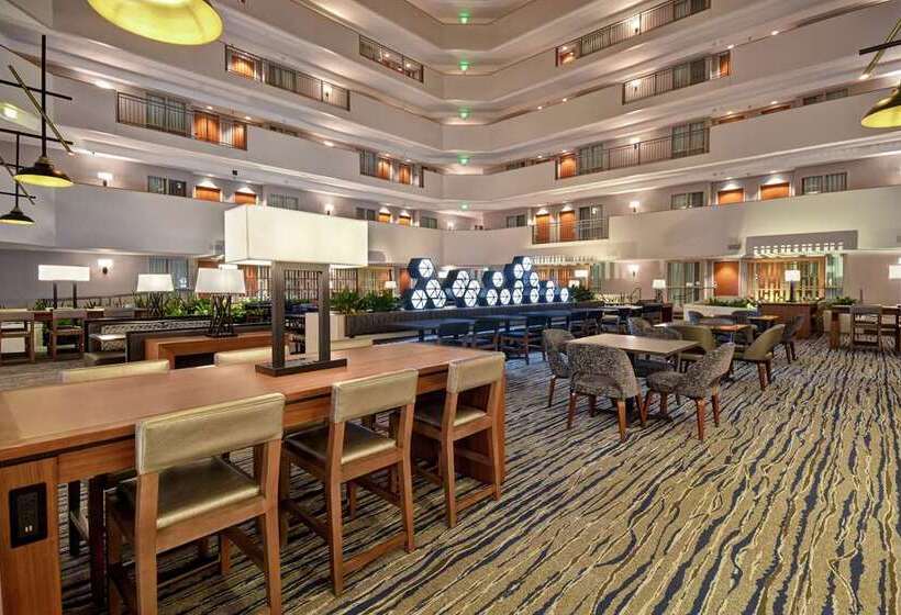 בית מלון כפרי Embassy Suites By Hilton Omaha Downtown Old Market