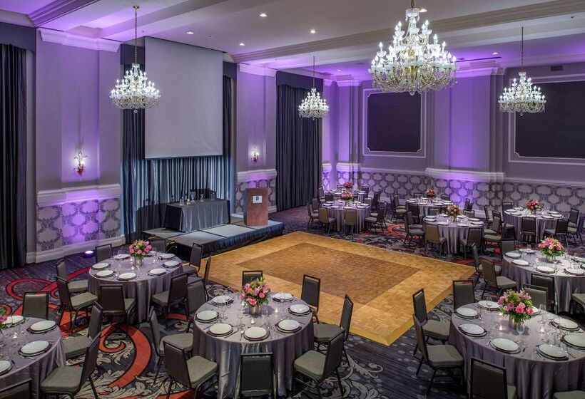 هتل Embassy Suites By Hilton Portland Downtown