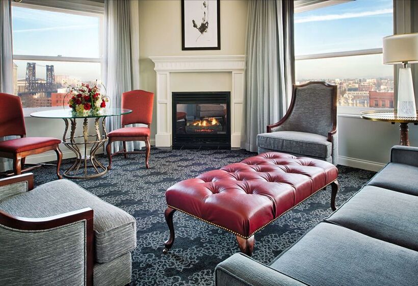 هتل Embassy Suites By Hilton Portland Downtown