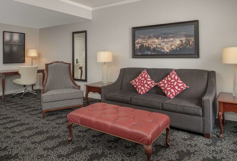 هتل Embassy Suites By Hilton Portland Downtown