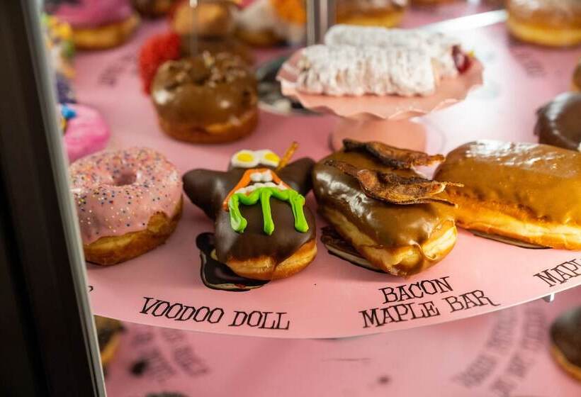 هتل Embassy Suites By Hilton Portland Downtown