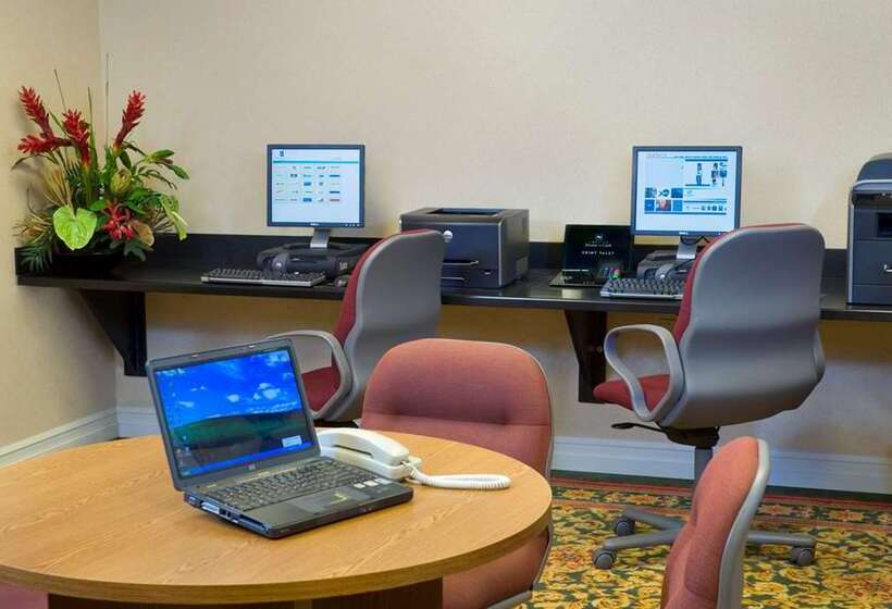 هتل Embassy Suites By Hilton Portland Downtown