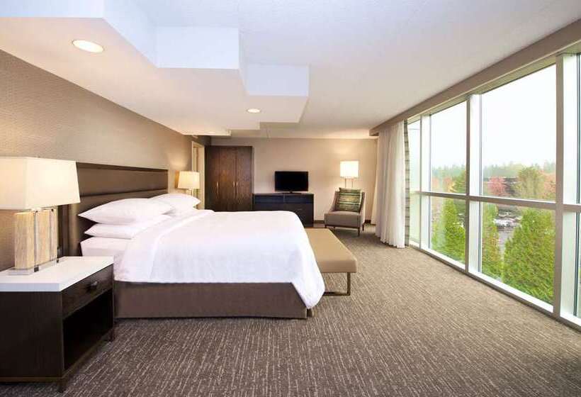 فندق Embassy Suites By Hilton Seattle Bellevue