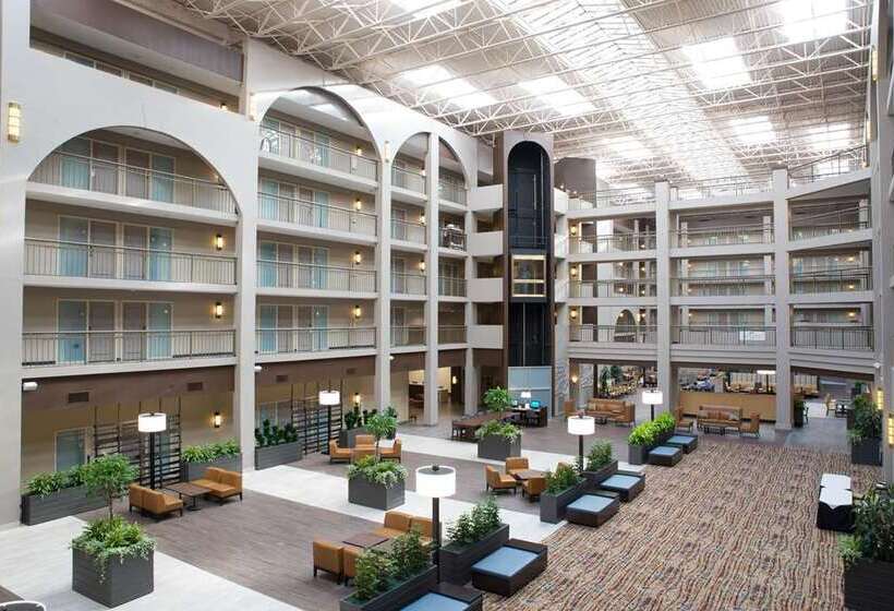 فندق Embassy Suites By Hilton Seattle Bellevue