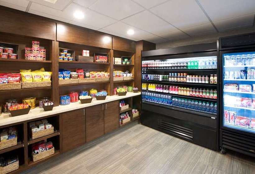 فندق Embassy Suites By Hilton Seattle Bellevue