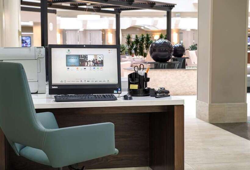 호텔 Embassy Suites By Hilton Seattle Tacoma International Airport