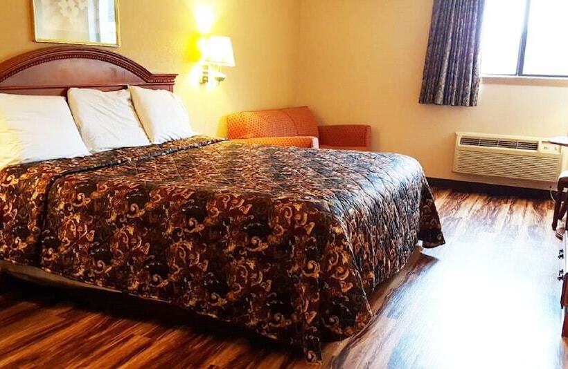 בית מלון כפרי Red Lion Inn & Suites Caseyville