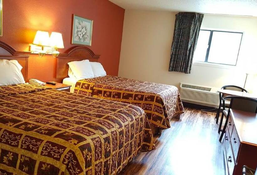 בית מלון כפרי Red Lion Inn & Suites Caseyville