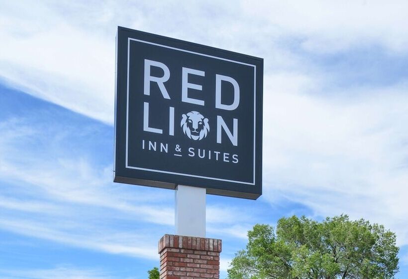 בית מלון כפרי Red Lion Inn & Suites Caseyville