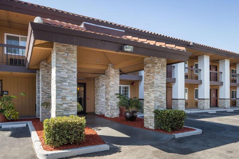 فندق Rodeway Inn San Jose Hwy 101 Tully Rd Exit