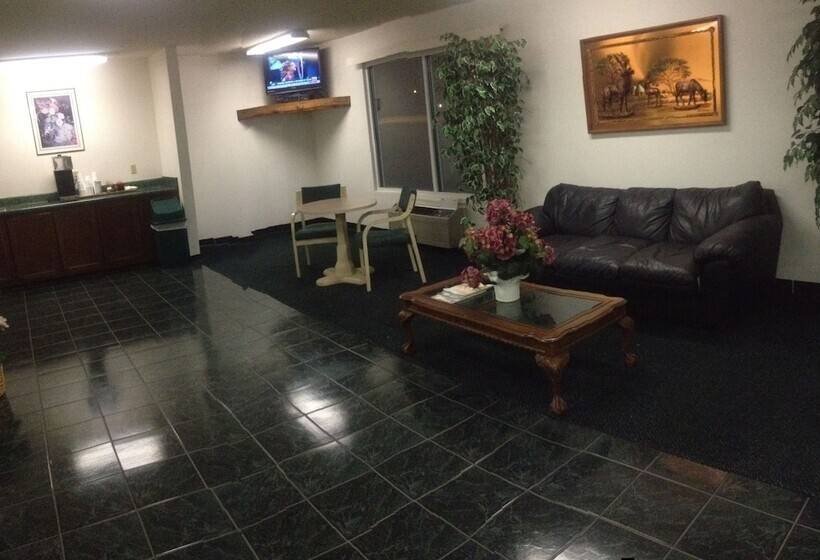 فندق Garden Inn & Suites