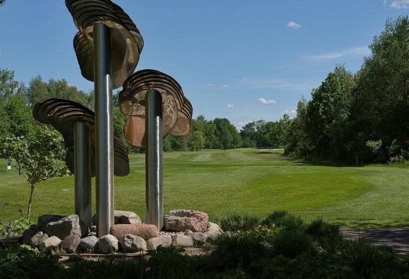 בית מלון כפרי Golfresort Semlin