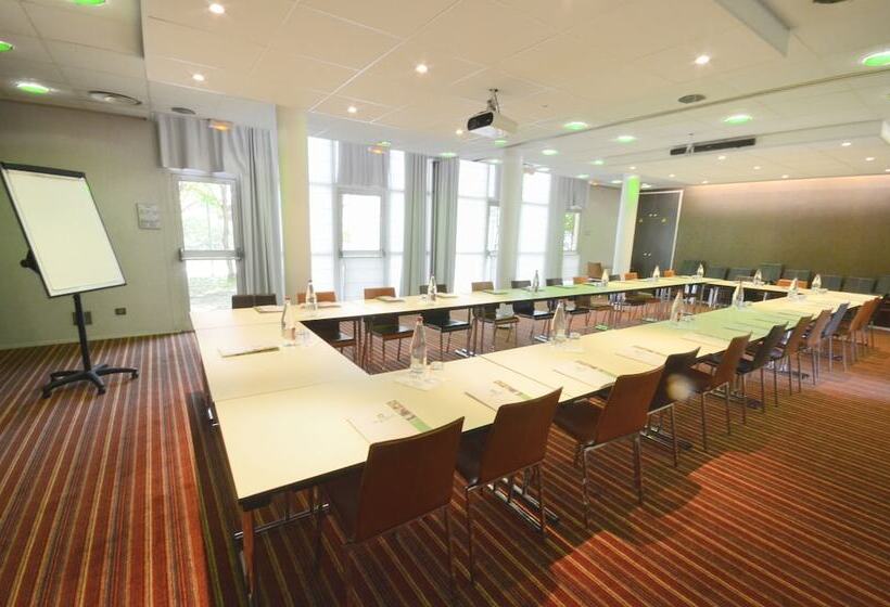 Greenhotels Roissy Parc Des Expositions