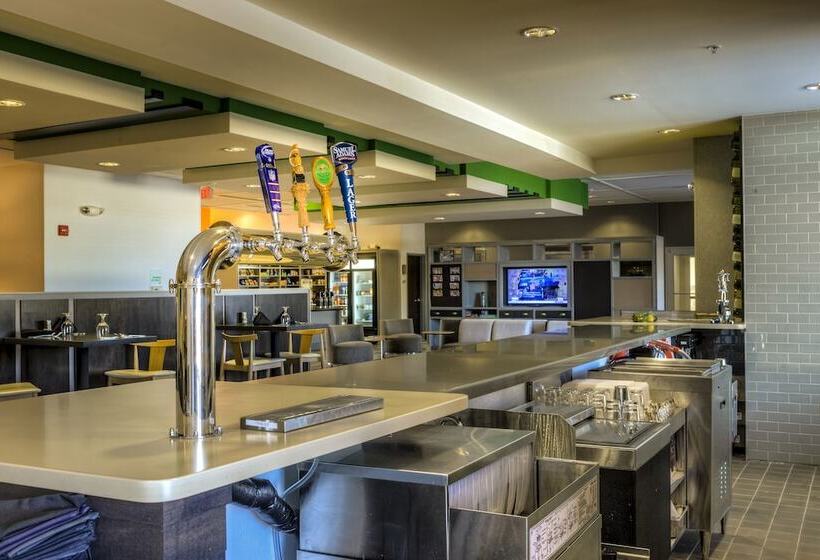 فندق Holiday Inn Express Richmond, An Ihg