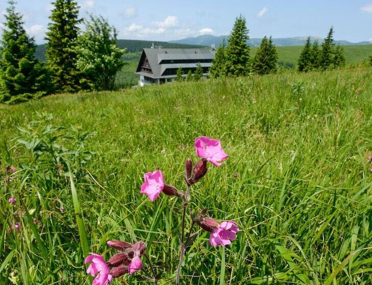 Horský Hotel Friesovy Boudy