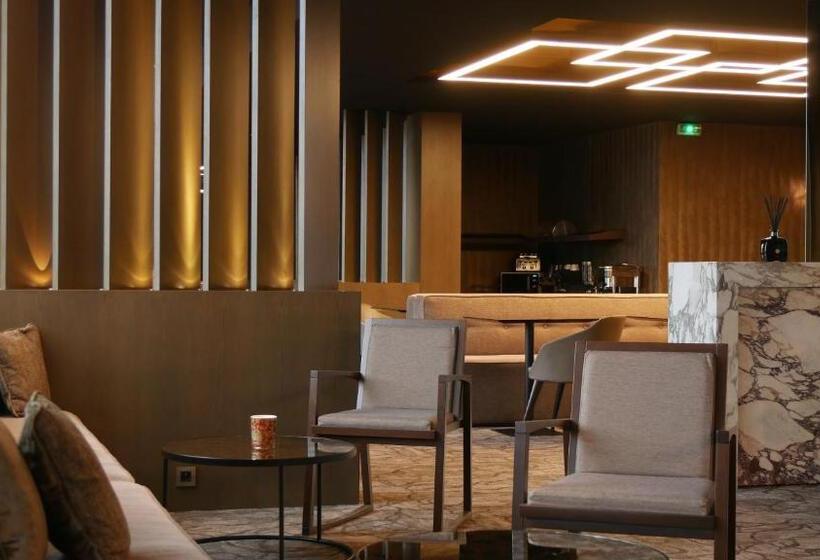 Howard Hotel Paris Orly Airport