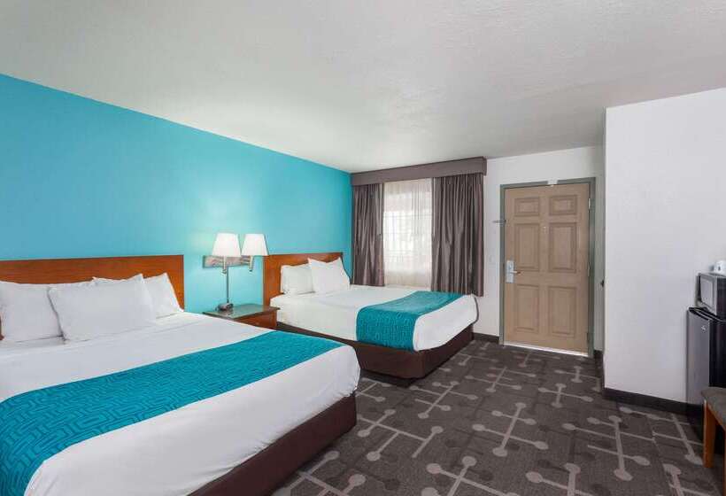 酒店 Howard Johnson By Wyndham National City/san Diego South