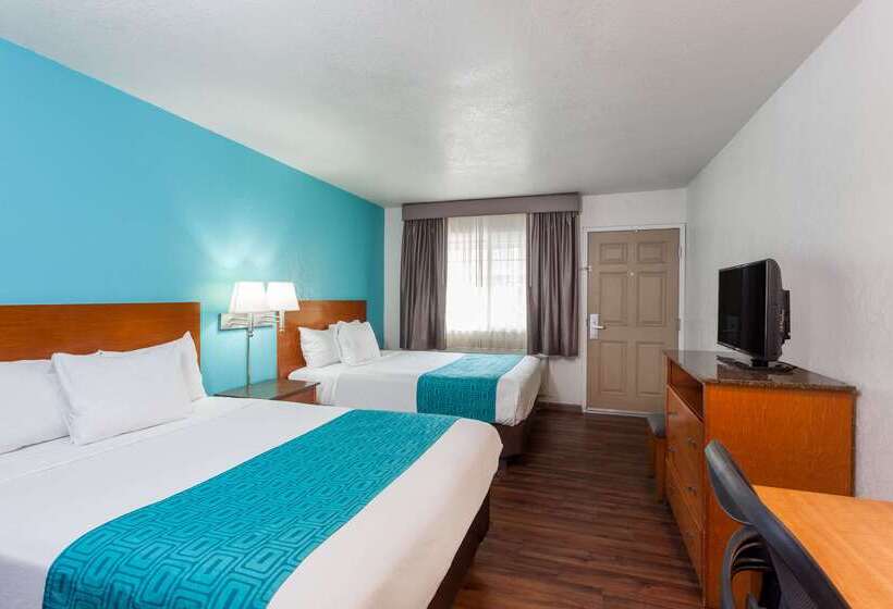 酒店 Howard Johnson By Wyndham National City/san Diego South