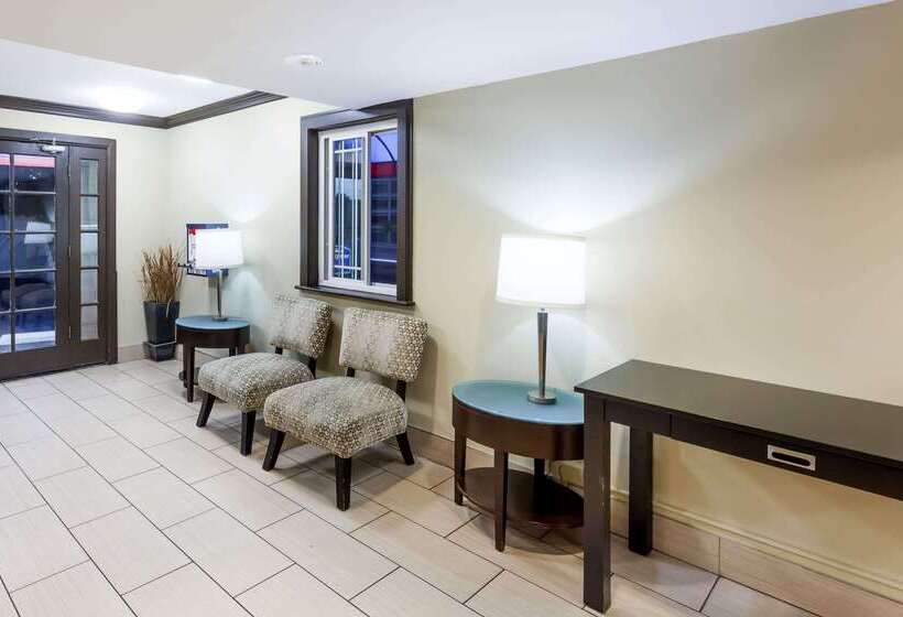 Howard Johnson By Wyndham San Diego Hotel Circle