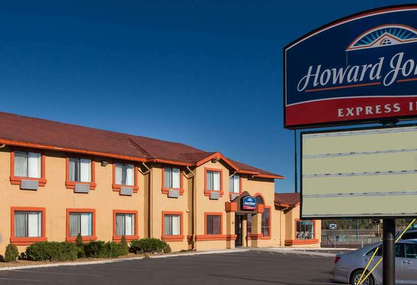 Отель Howard Johnson By Wyndham Williams