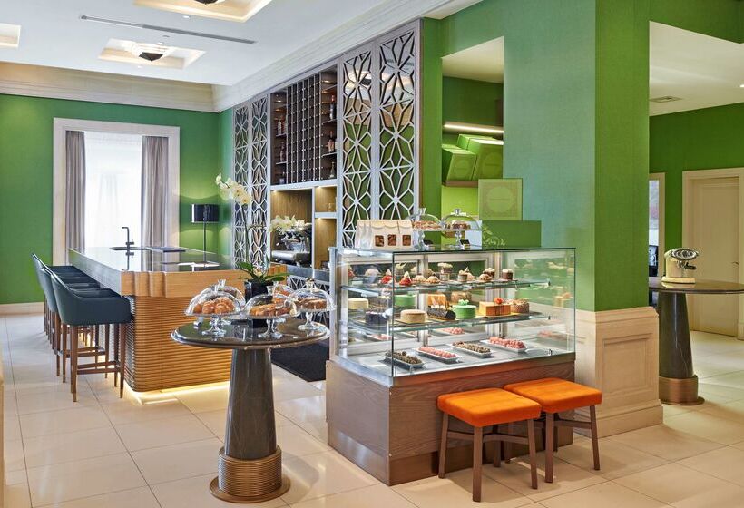 هتل Hyatt Regency Baku