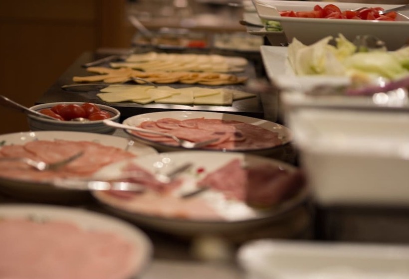 هتل Hyatt Regency Baku