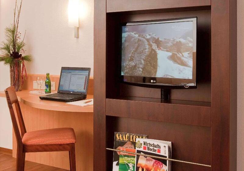 酒店 Ibis Saarbrücken City