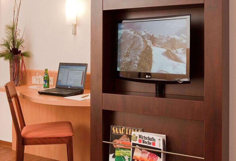 酒店 Ibis Saarbrücken City