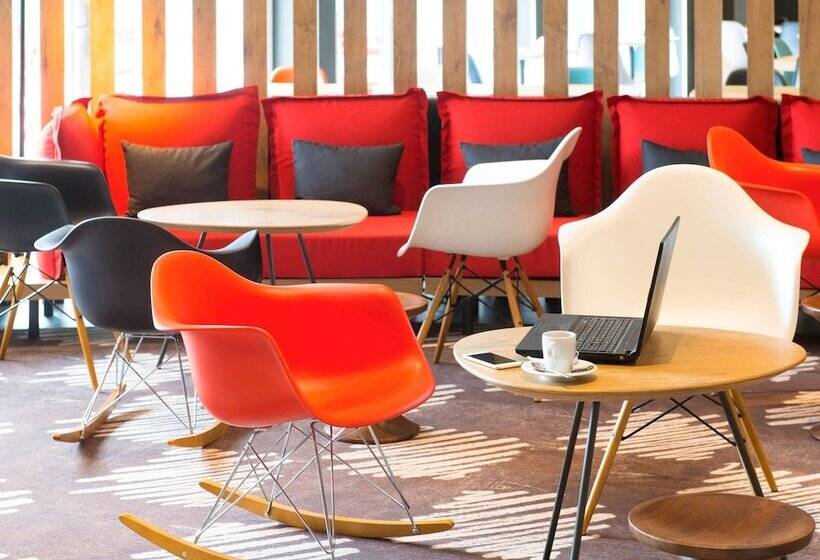 酒店 Ibis Wavre Brussels East