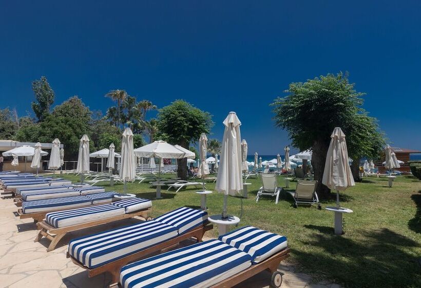 هتل Iliada Beach