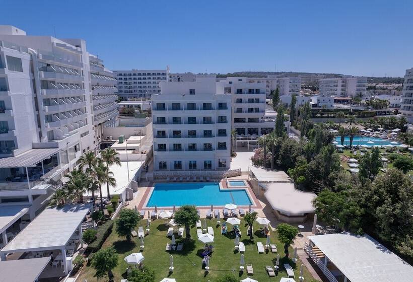 هتل Iliada Beach