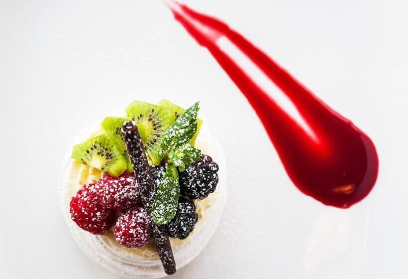 Отель Inishowen Gateway