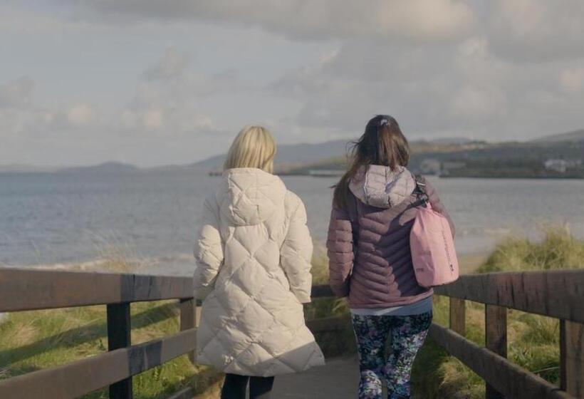 Отель Inishowen Gateway