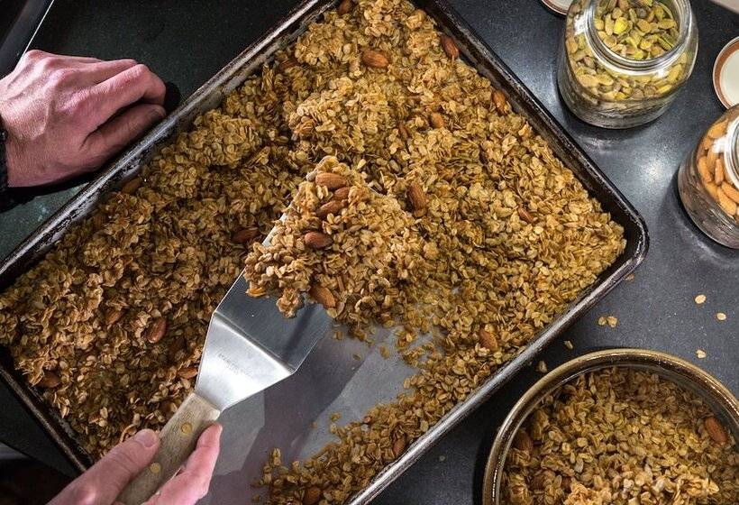 Отель Inn Of The Turquoise Bear