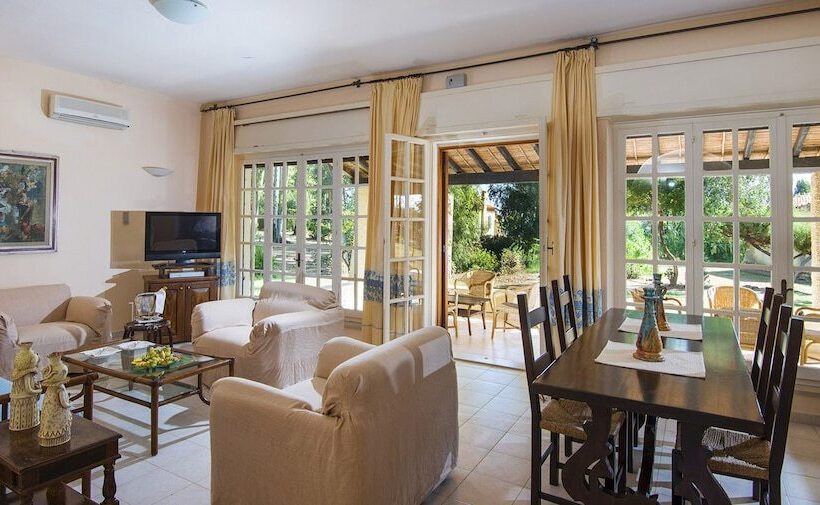 בית מלון כפרי Is Morus Relais