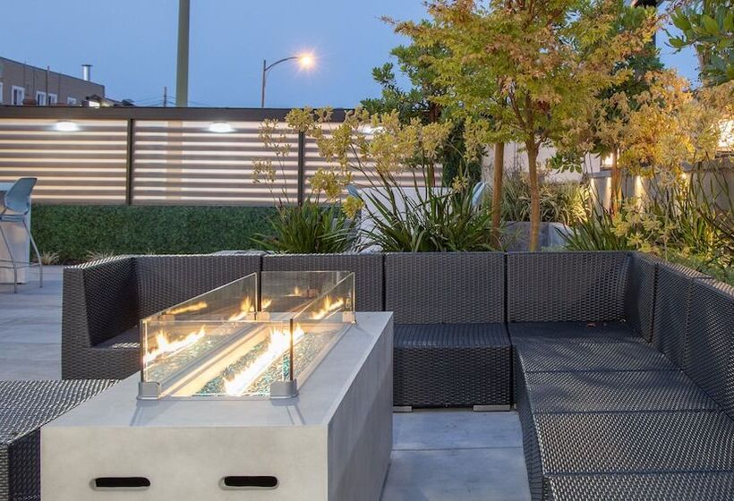 فندق The Catrina