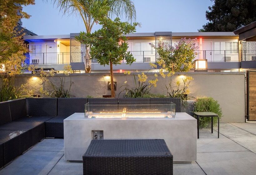 فندق The Catrina