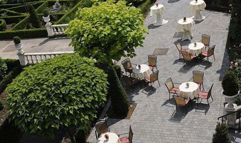 Отель Kasteel Wurfeld