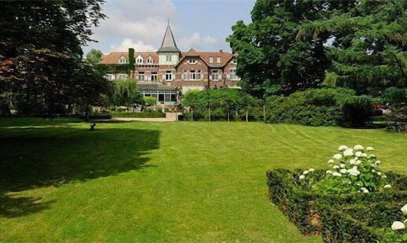 Отель Kasteel Wurfeld