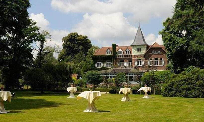 Отель Kasteel Wurfeld