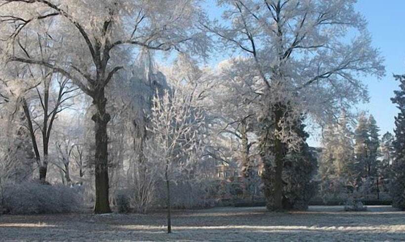 Отель Kasteel Wurfeld