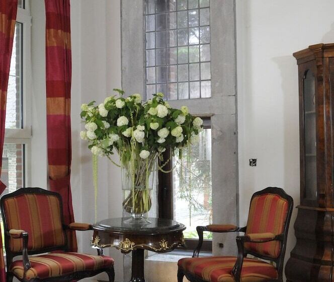 Отель Kasteel Wurfeld