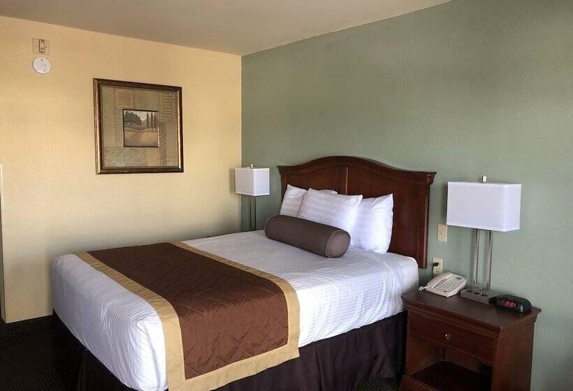 בית מלון כפרי Key West Inn Tunica Resort